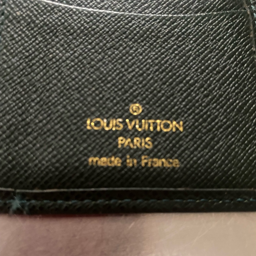 Louis Vuitton Taiga Leather Organizer de Poche - Picture 4 of 5